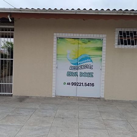 Residencial Erva Doce - 400M Da Praia De Canasvieiras Florianopolis Exterior photo